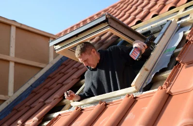 Pose de fenêtres de toit Velux à Bezolles